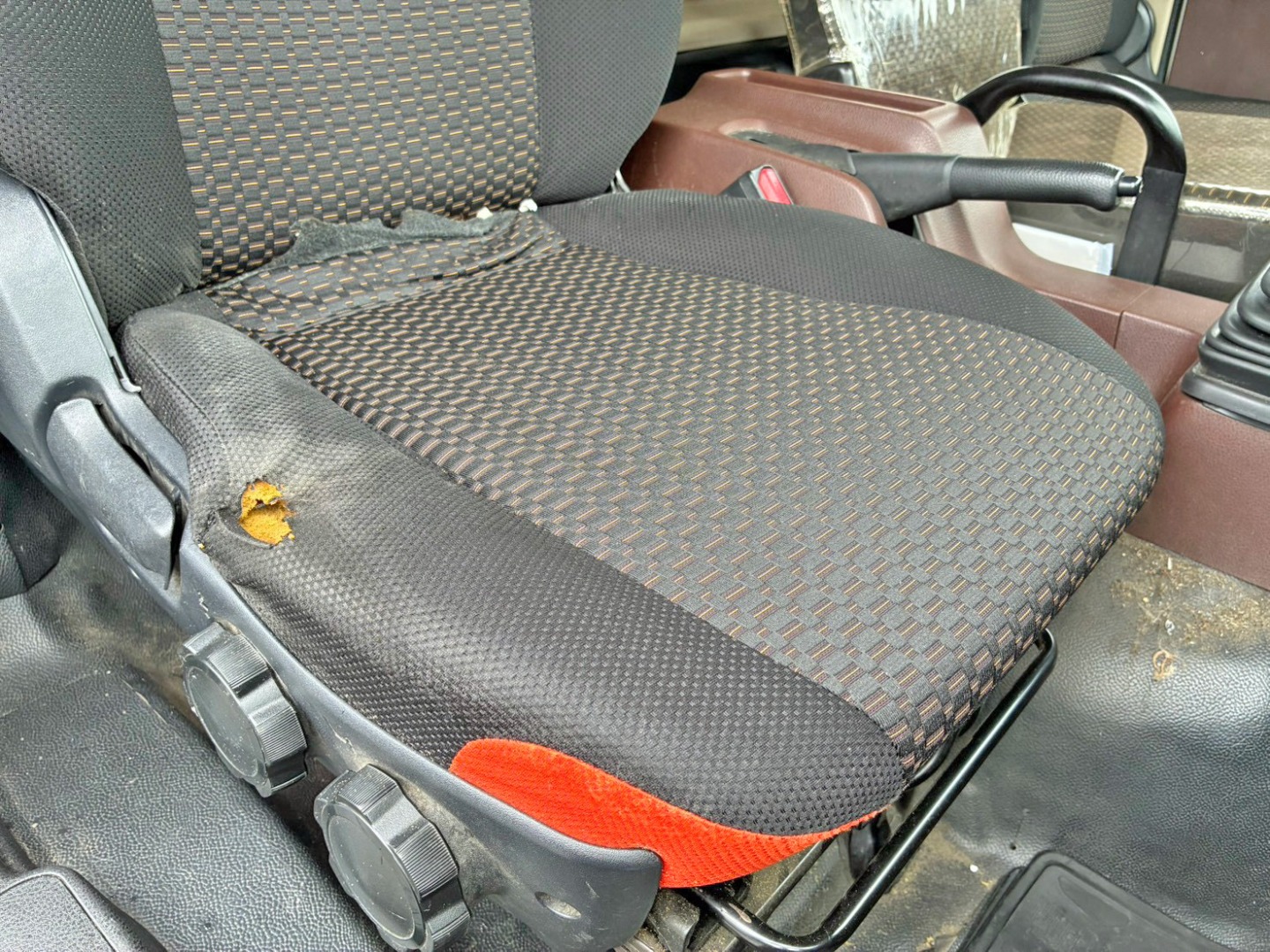 日野 レンジャー 2KG-FC2ABA(2WD)の写真8