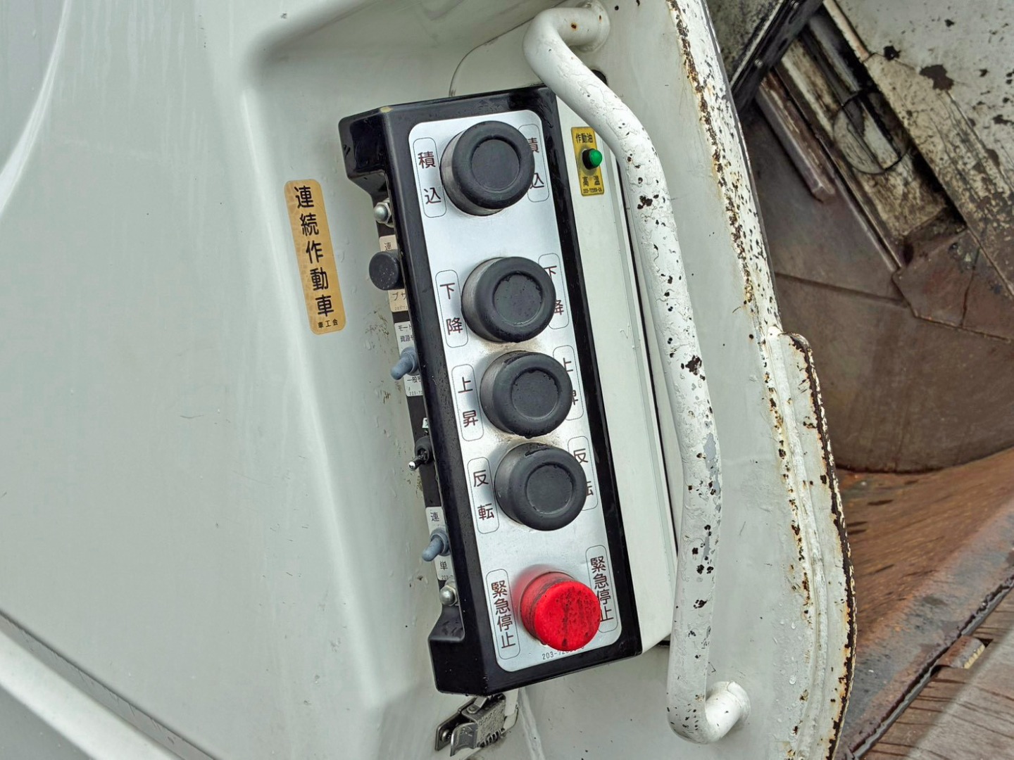 日野 レンジャー 2KG-FC2ABA(2WD)の写真21