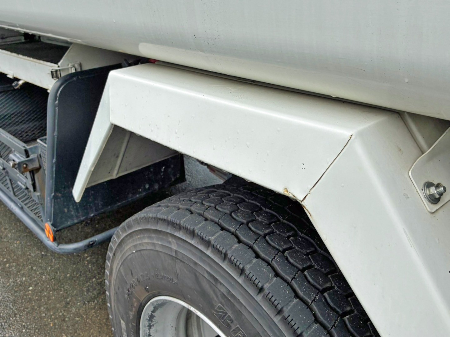 日野 レンジャー 2KG-FC2ABA(2WD)の写真49