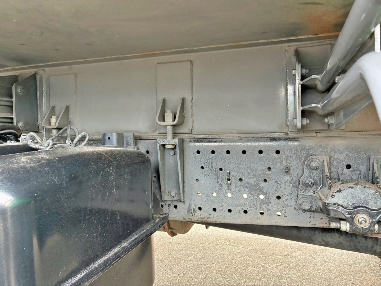 シャーシの状態です。|いすゞ フォワード SPG-FSR90S2の写真6