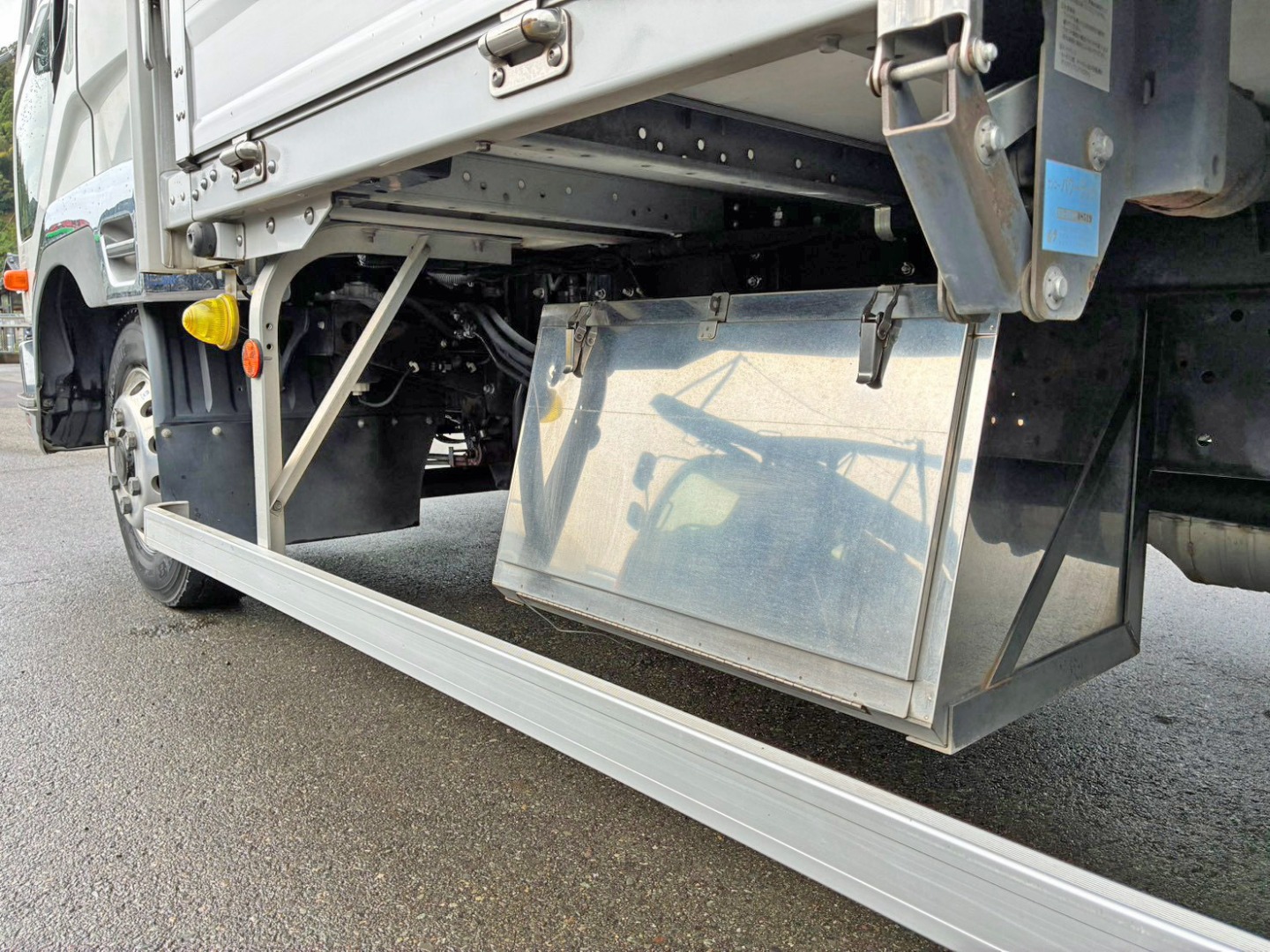 三菱 ファイター 2KG-FK61F(2WD)の写真24