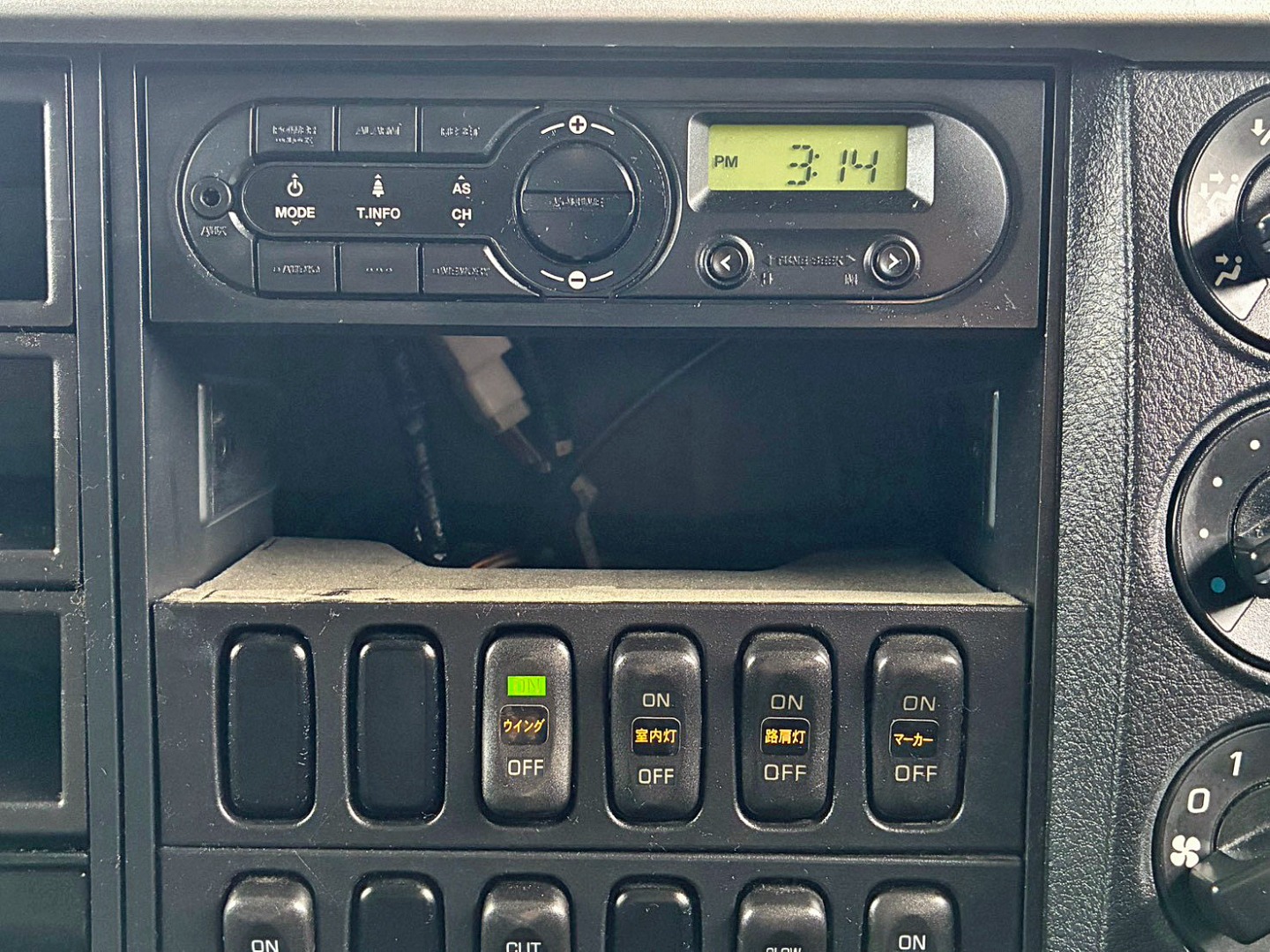 三菱 ファイター 2KG-FK61F(2WD)の写真29