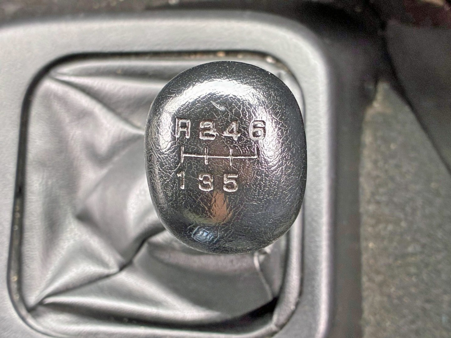 三菱 ファイター 2KG-FK61F(2WD)の写真30