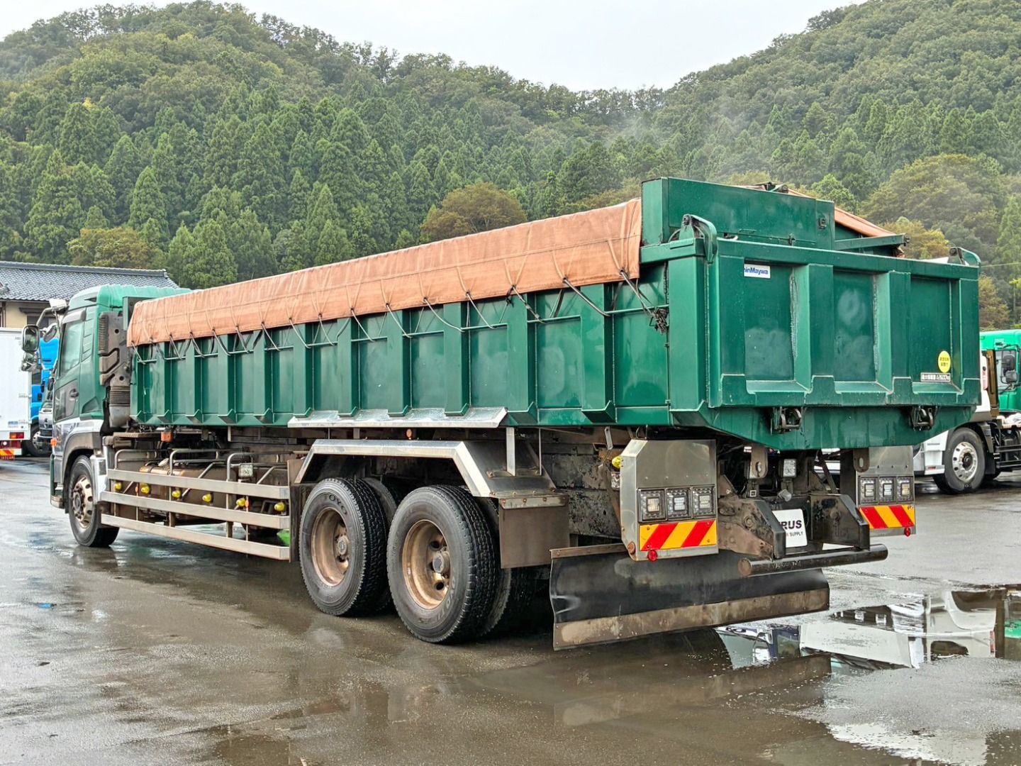 UDトラックス クオン QPG-CD5ZLの写真3