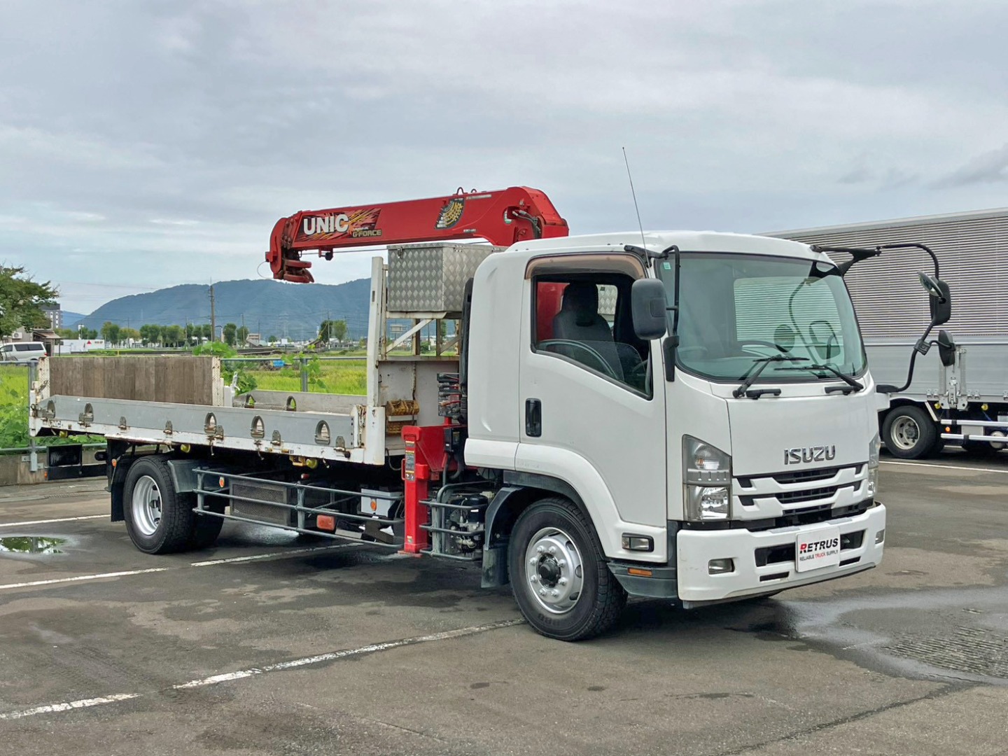 いすゞ フォワード LPG-FTR90S2の写真2