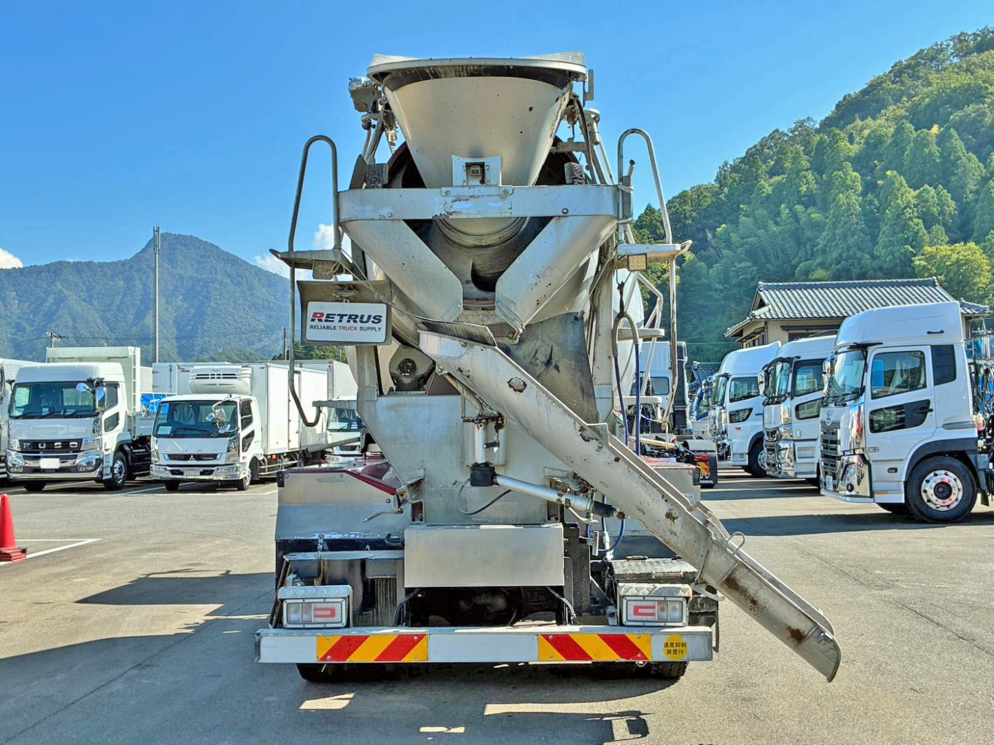 シューターは電動式です。(シュートを下げた状態です)|日野 プロフィア 2DG-FS1AGAの写真15