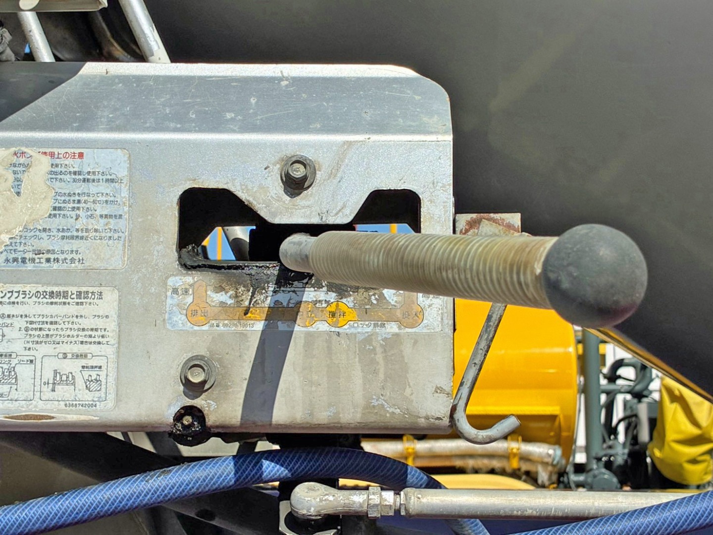 上物の操作レバーです。(運転席側)|日野 プロフィア 2DG-FS1AGAの写真26