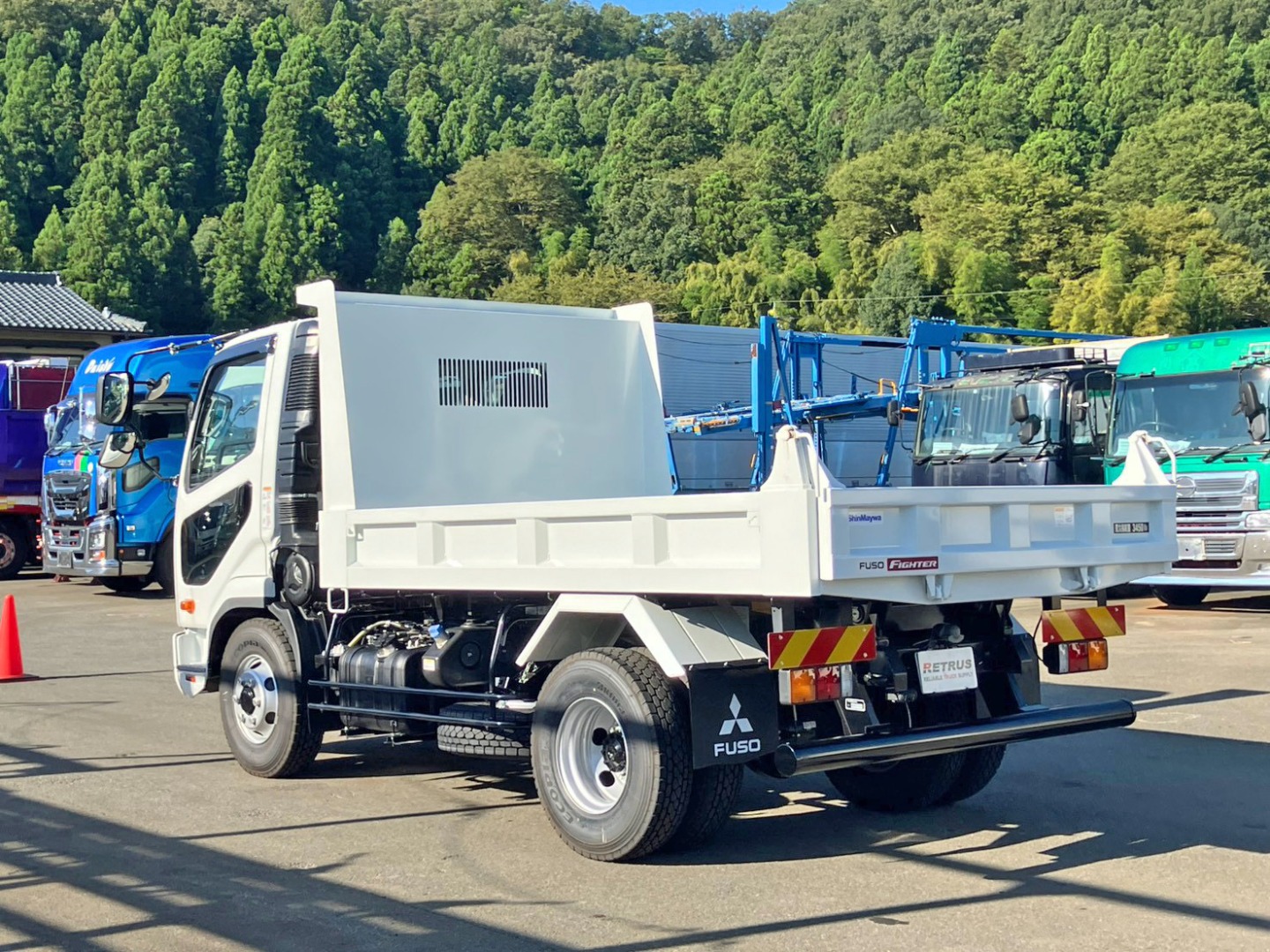三菱 ファイター 2KG-FK72F(2WD)の写真3
