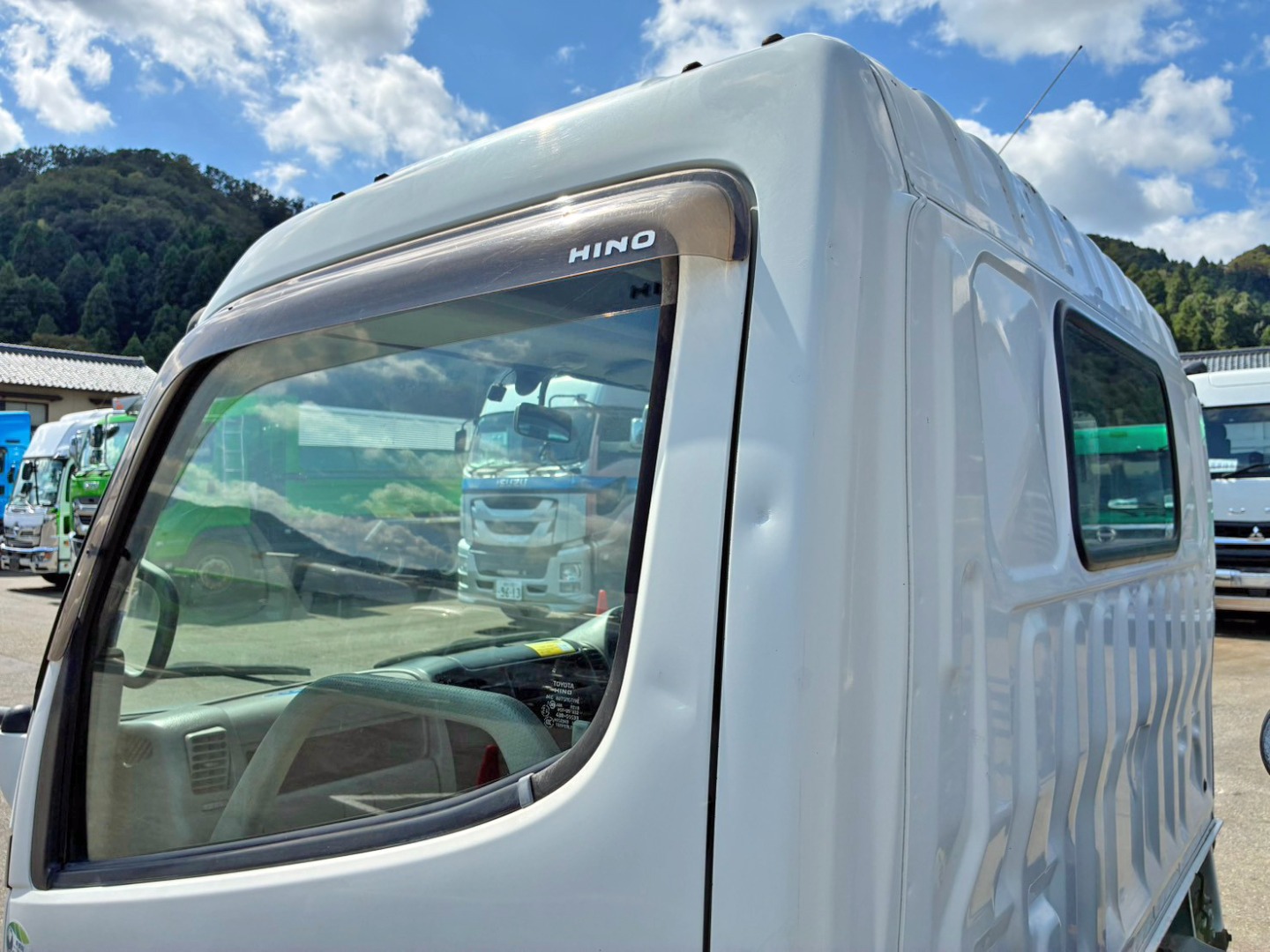 日野 デュトロ BKG-XZU344M(2WD)の写真29