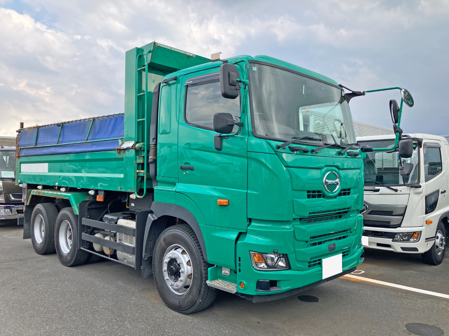 日野 プロフィア 2DG-FS1AGAの写真2