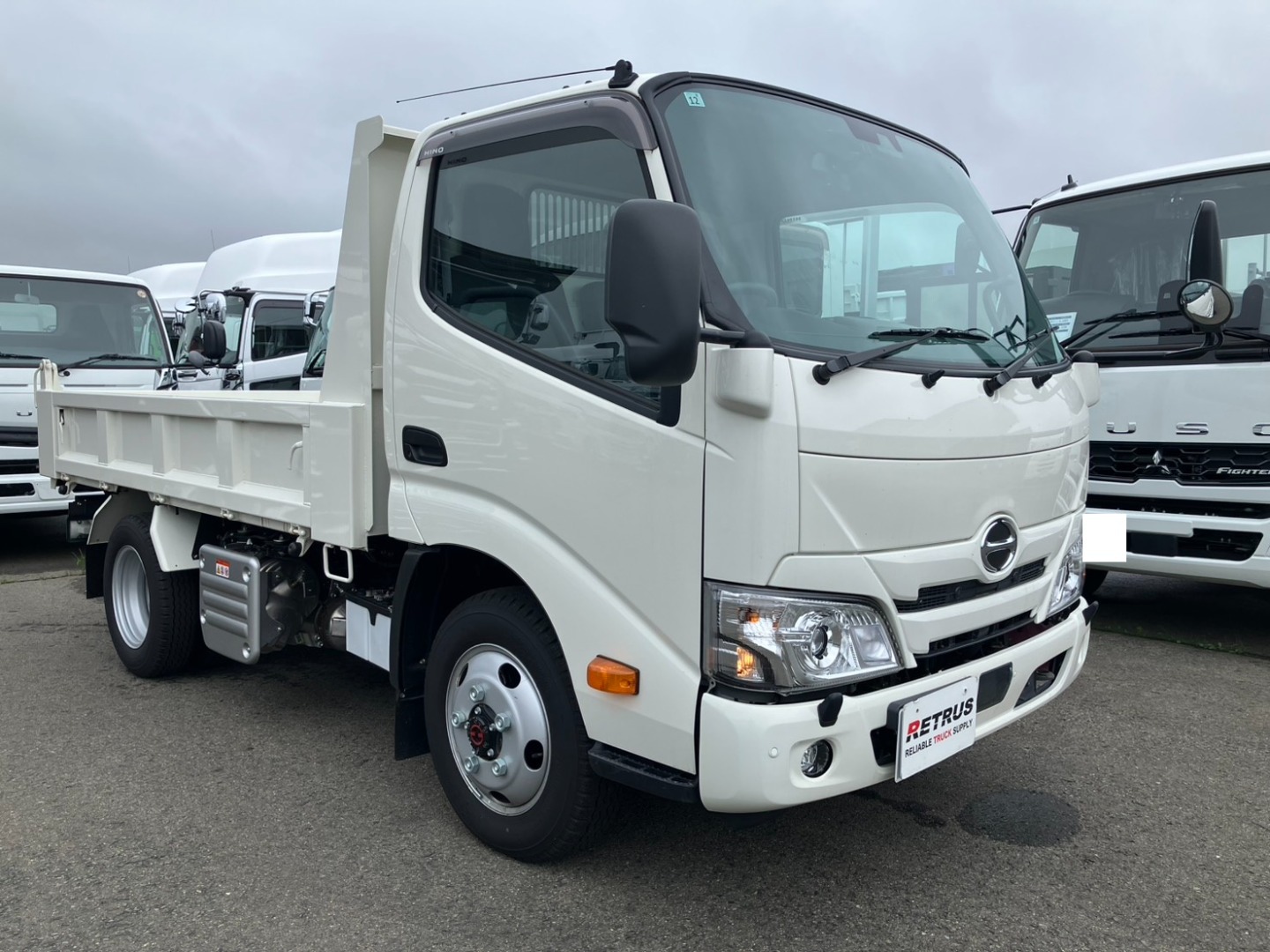日野 デュトロ 2DG-XZU675T(4WD)の写真2