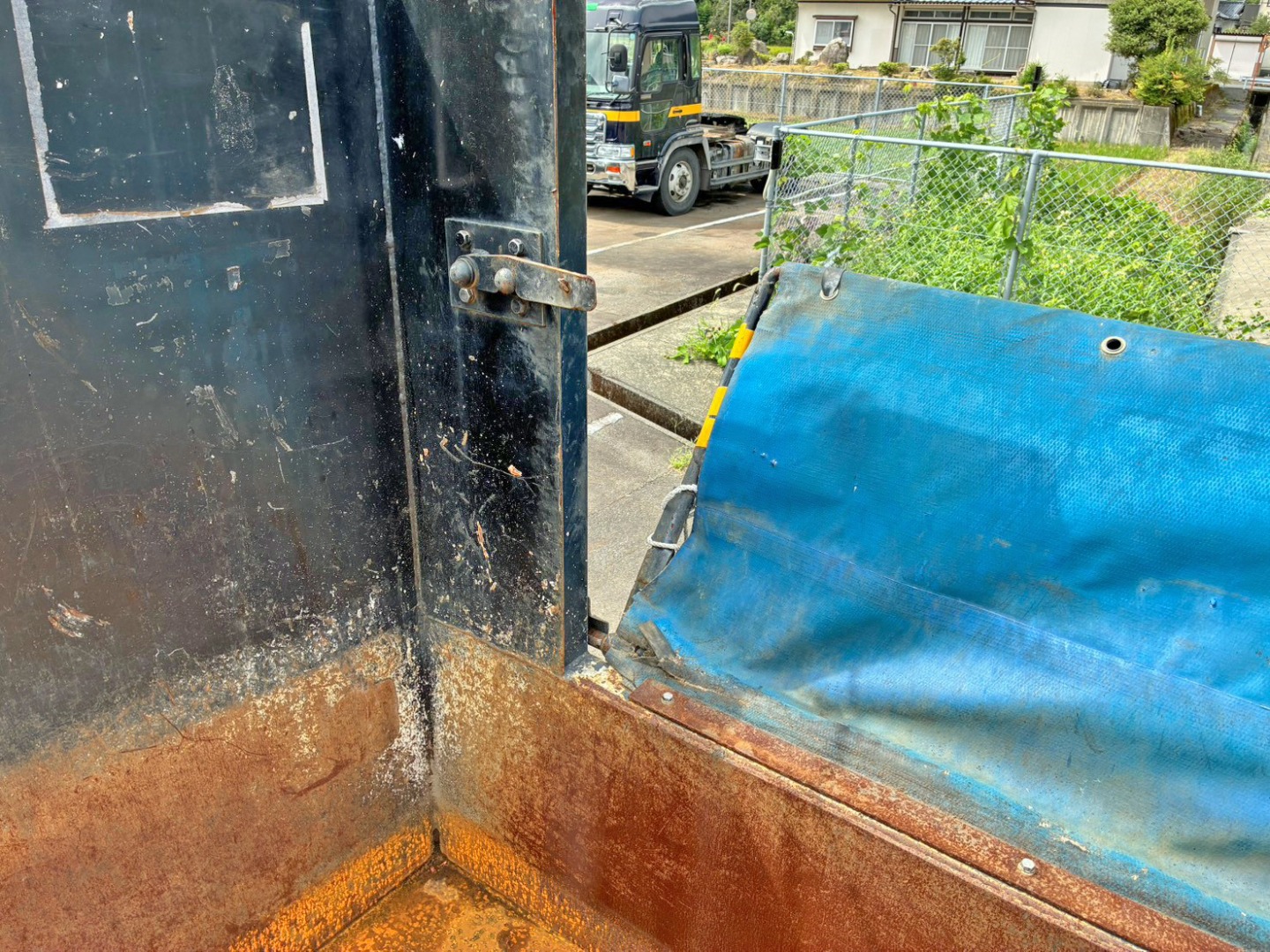 運転席側ストッパーの状態です。|いすゞ ギガ QKG-CXZ77ATの写真12