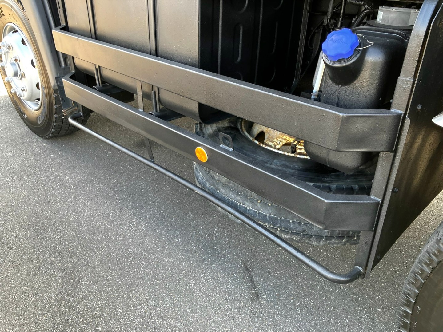 サイドバンパーの状態です。|日野 プロフィア 2DG-FS1AGAの写真35