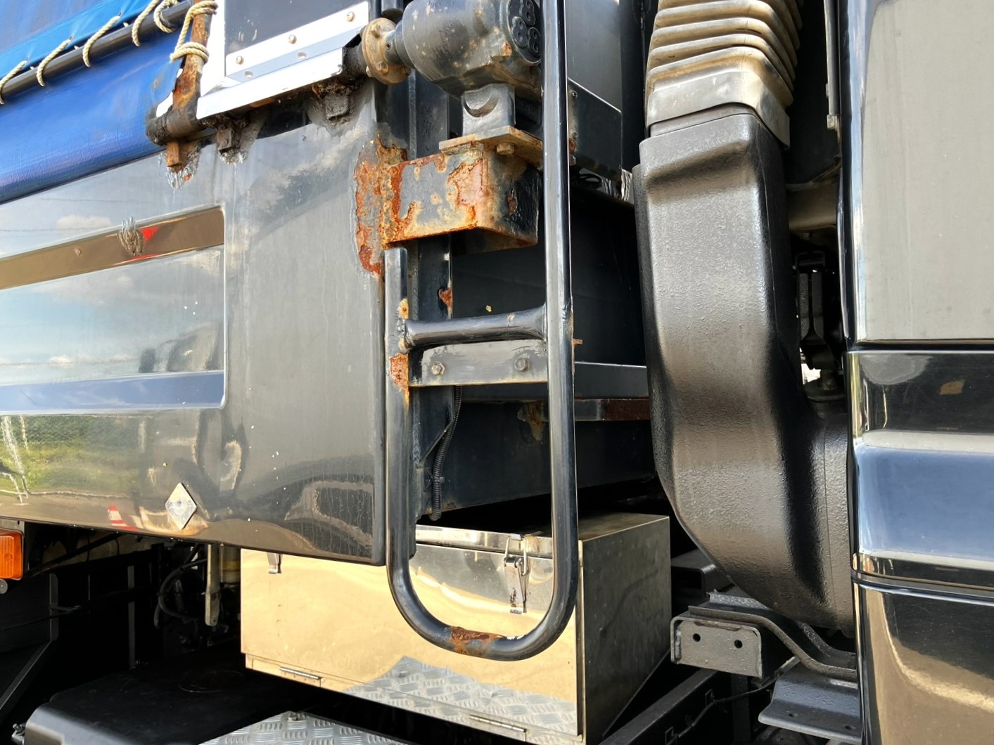 日野 プロフィア 2DG-FS1AGAの写真41