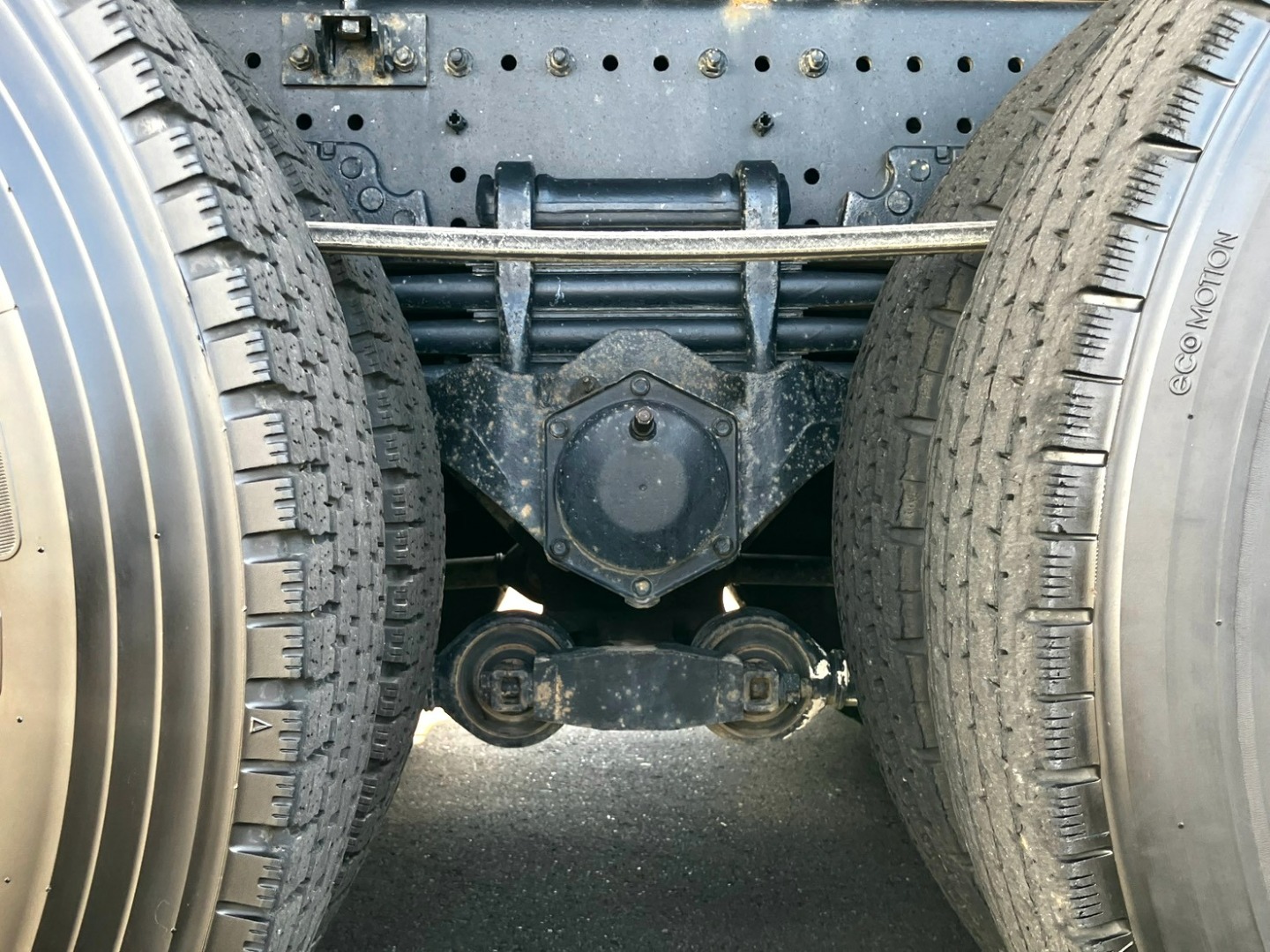 リーフサスです。|日野 プロフィア 2DG-FS1AGAの写真5