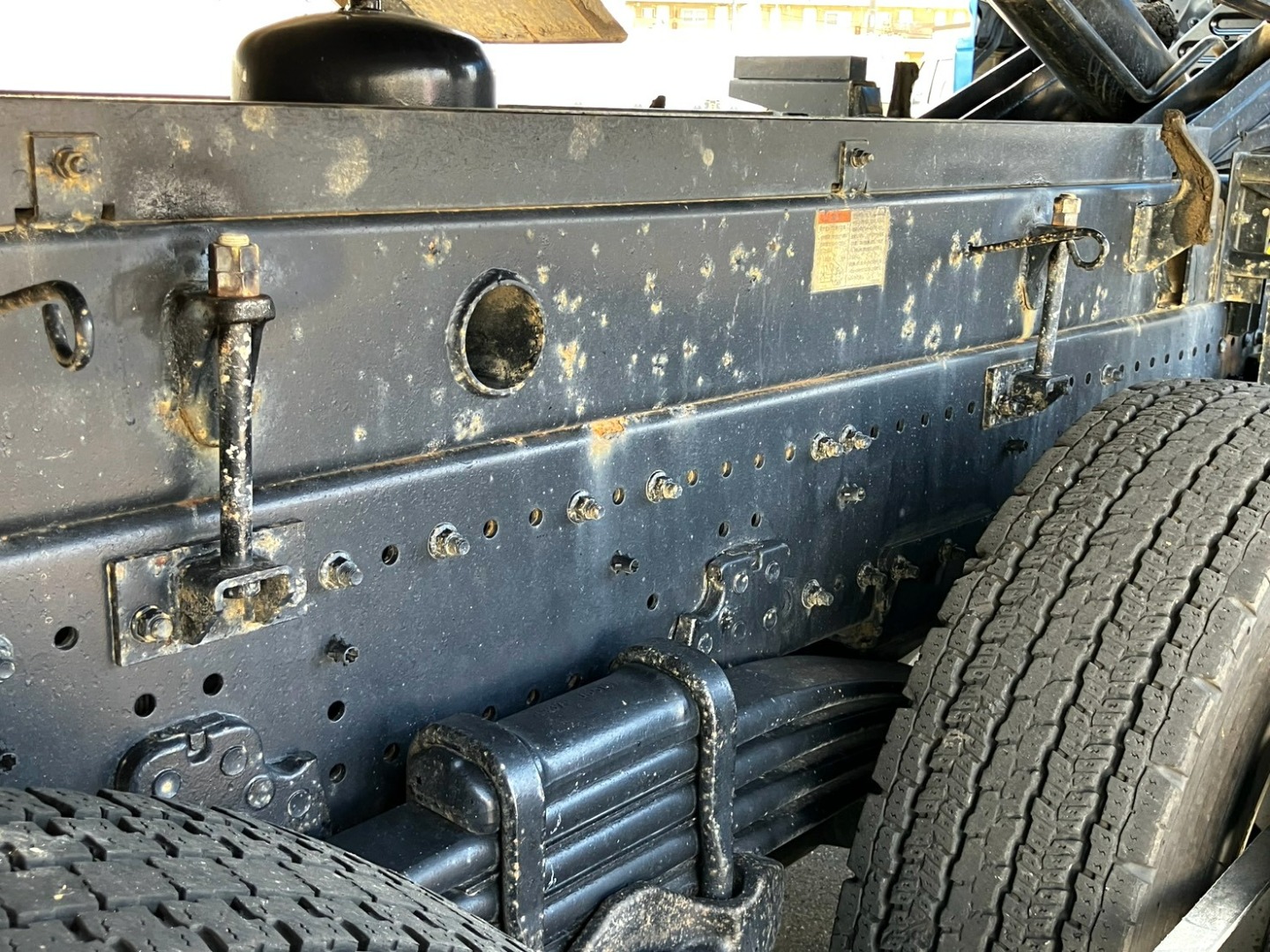 シャーシの状態です。|日野 プロフィア 2DG-FS1AGAの写真13