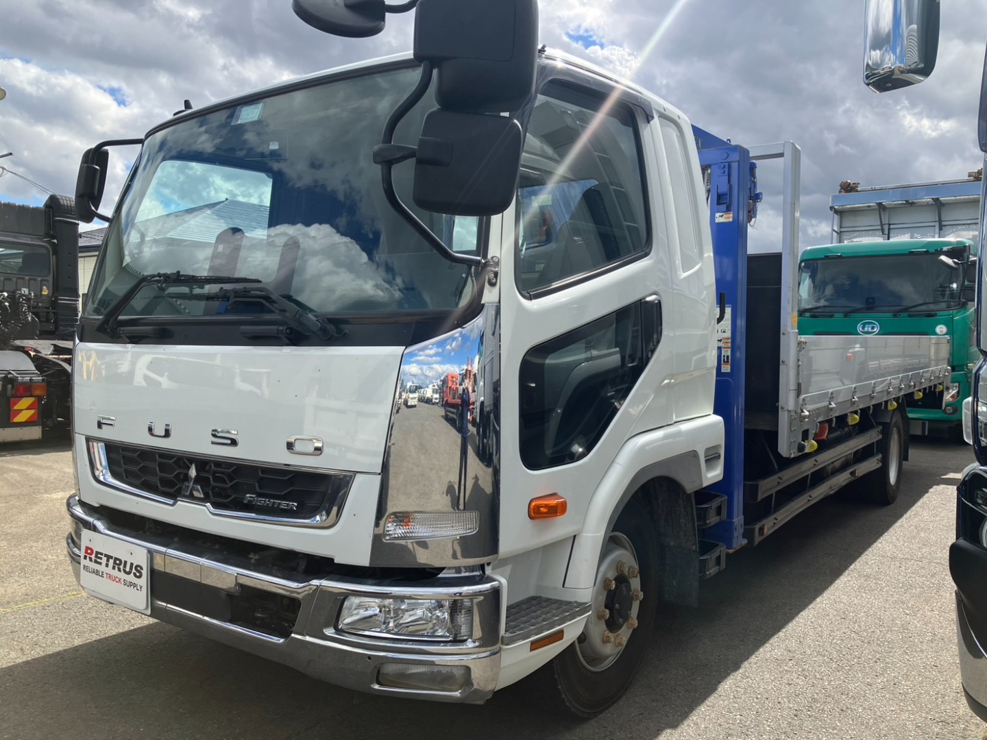 三菱 ファイター 2KG-FK62FZの写真1