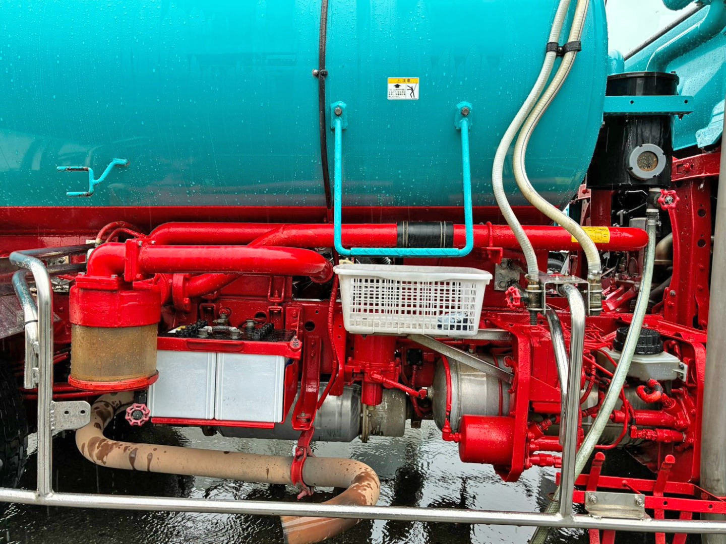運転席側配管周りの状態です。|日野 レンジャー BDG-FC6JCWA(2WD)の写真24