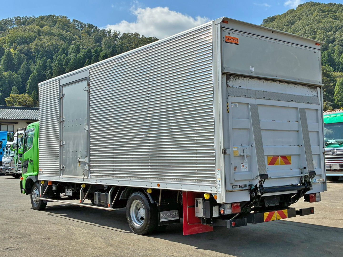 日野 レンジャー 2KG-FC2ABA(2WD)の写真3