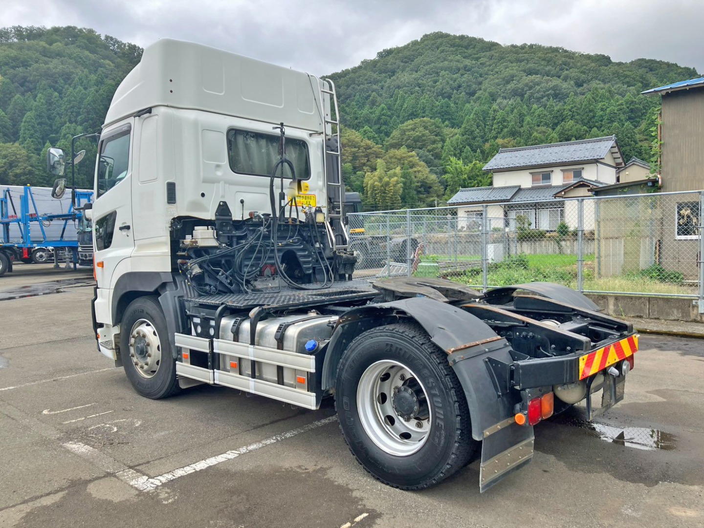 日野 プロフィア LKG-SH1EDAGの写真3