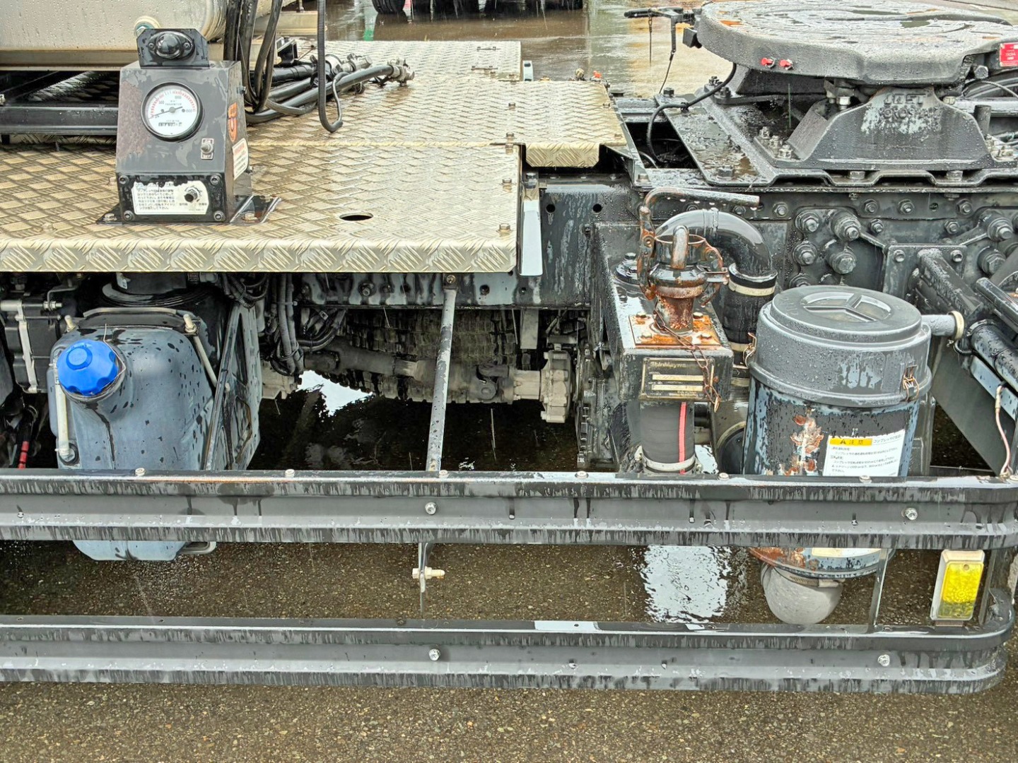 いすゞ ギガ QKG-EXD52BEの写真17