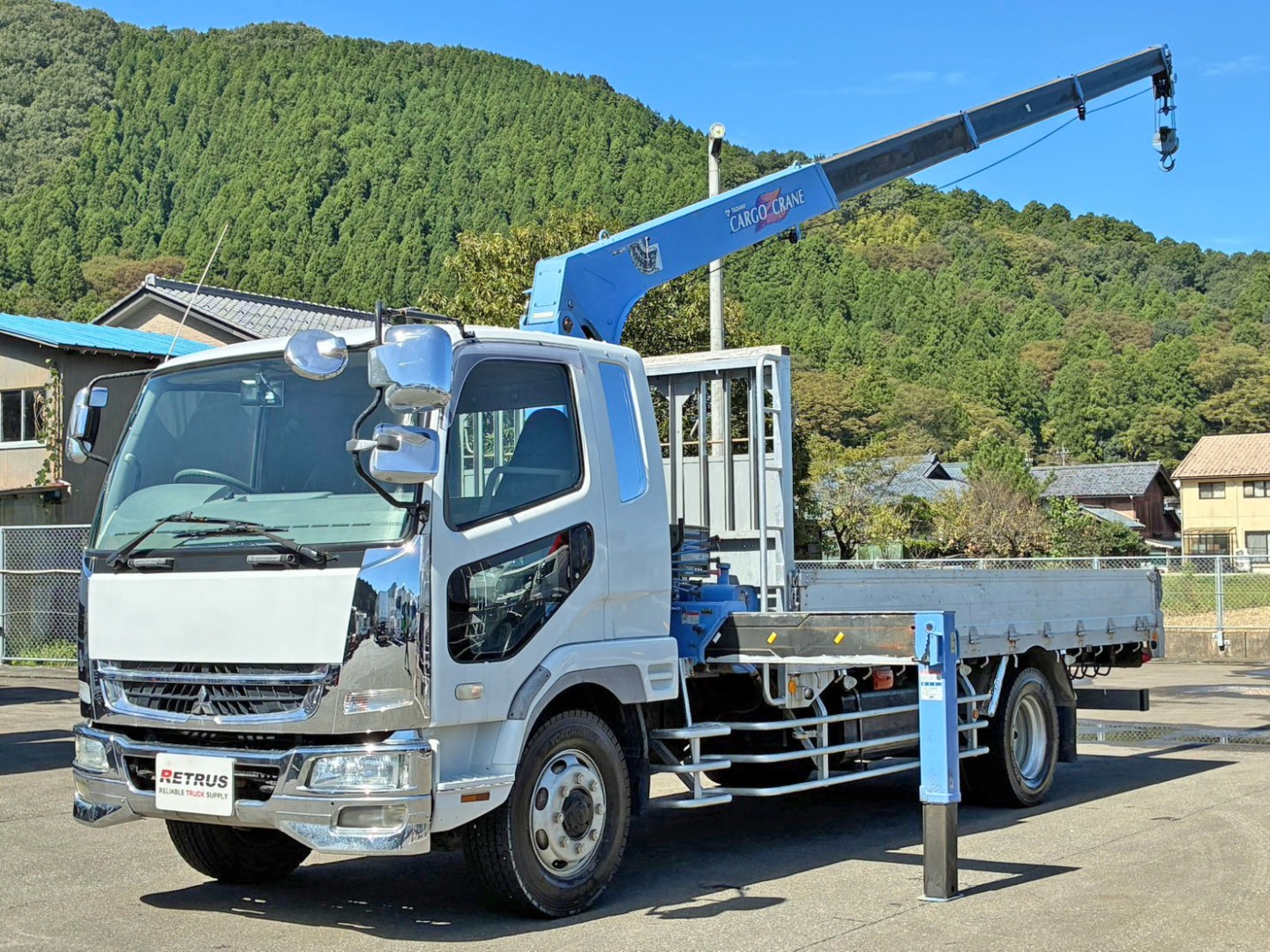 三菱 ファイター PJ-FK62FZの写真1