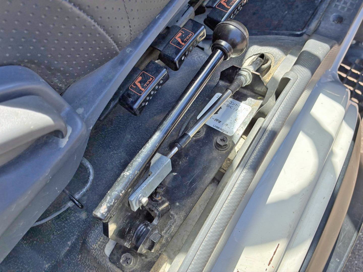 いすゞ フォワード TKG-FRR90S2(2WD)の写真28