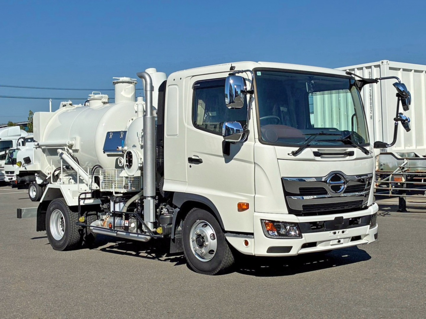 日野 レンジャー 2PG-FD2ABA(2WD)の写真2