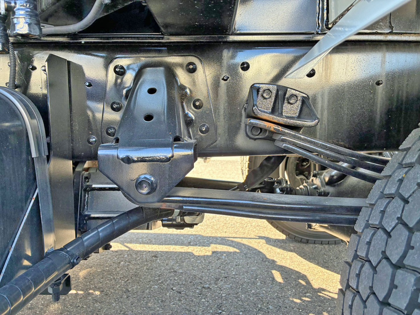 リーフサスです。|日野 レンジャー 2PG-FD2ABA(2WD)の写真5