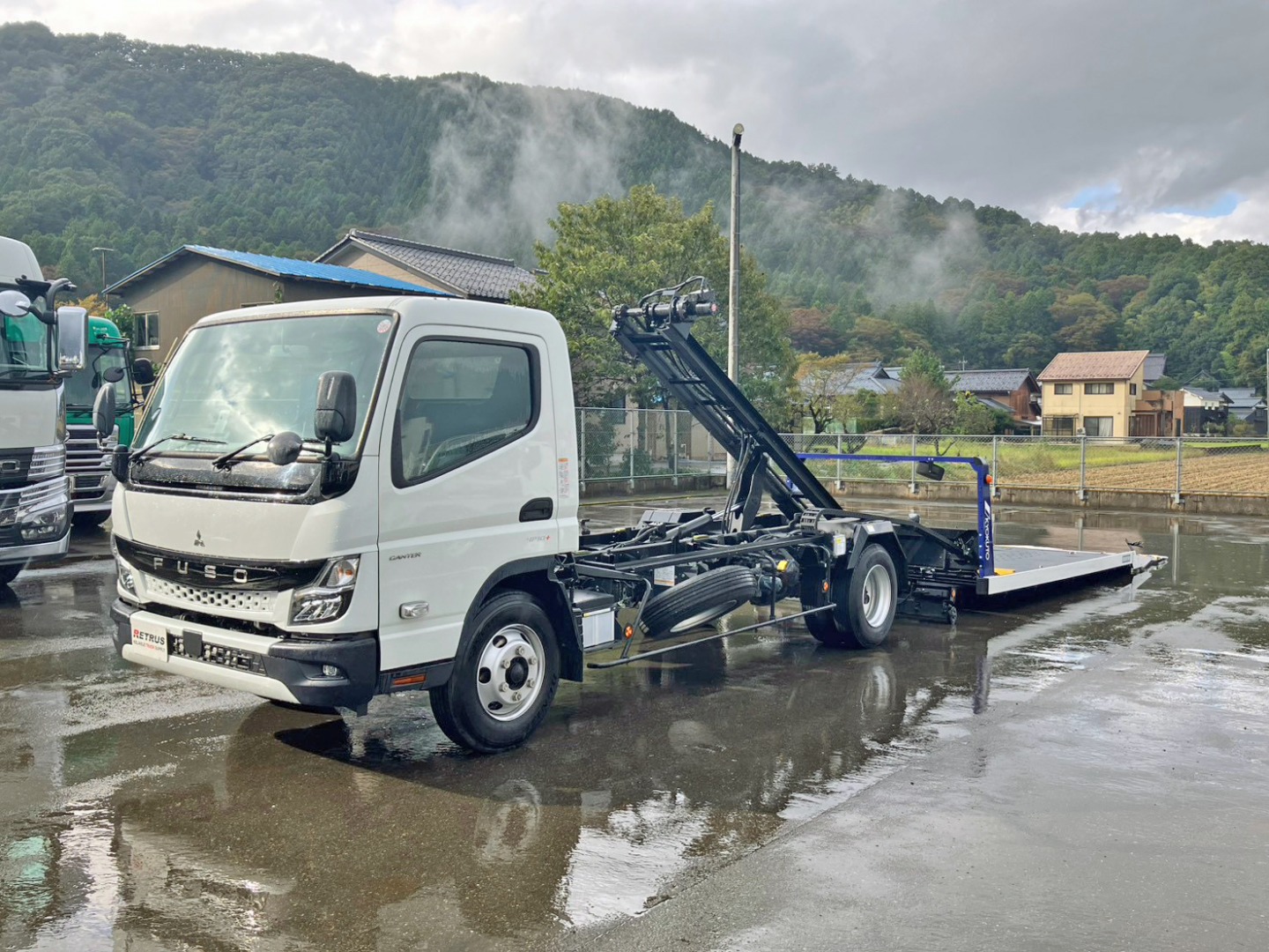 当該車両はフラトップ仕様です。|三菱 キャンター 2PG-FEB80(2WD)の写真1