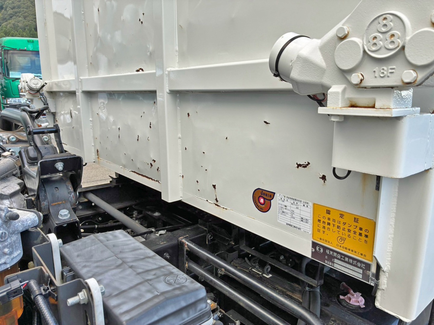 いすゞ フォワード 2RG-FRR90S1(2WD)の写真16
