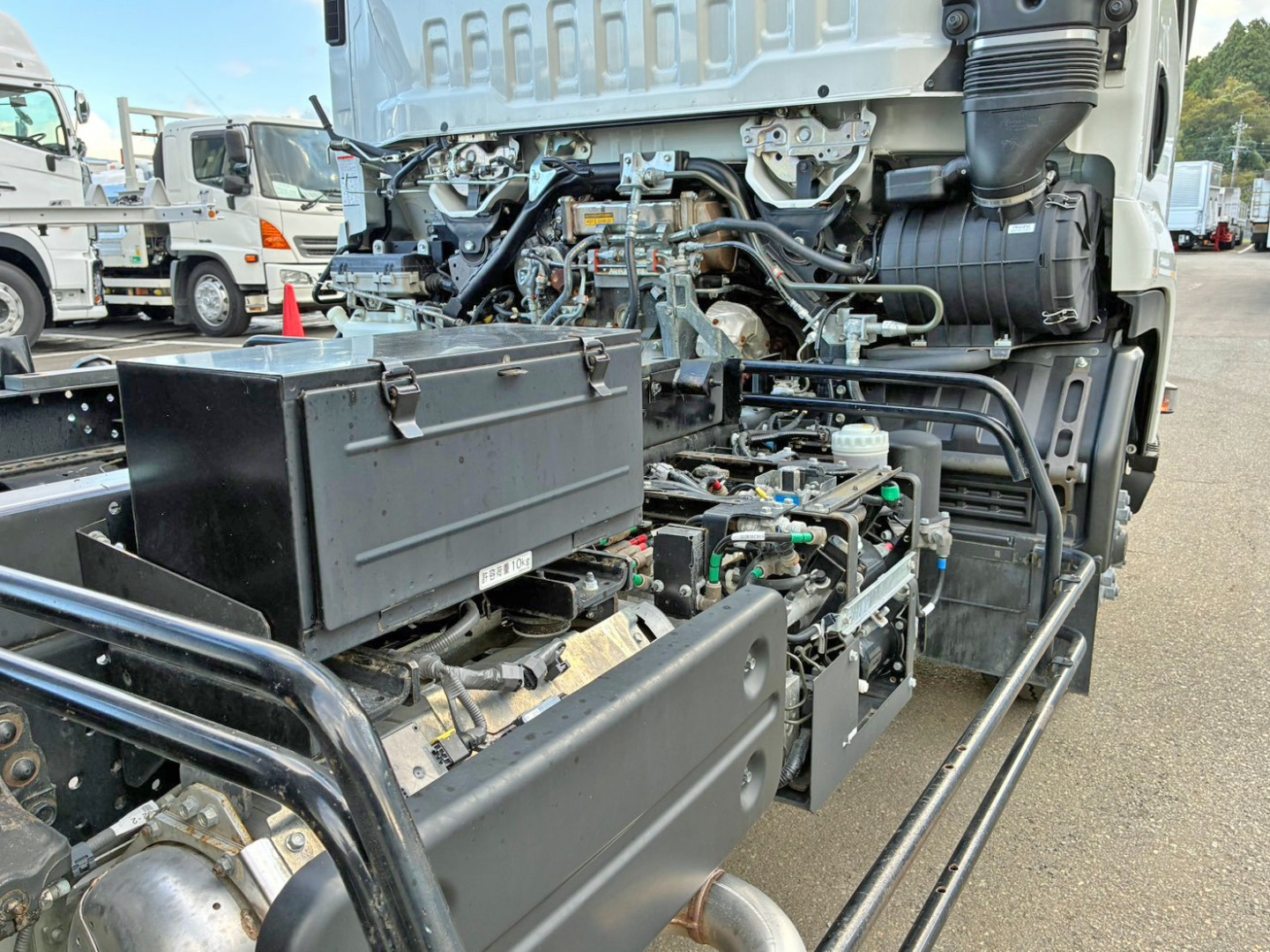 いすゞ フォワード 2RG-FRR90S1(2WD)の写真19
