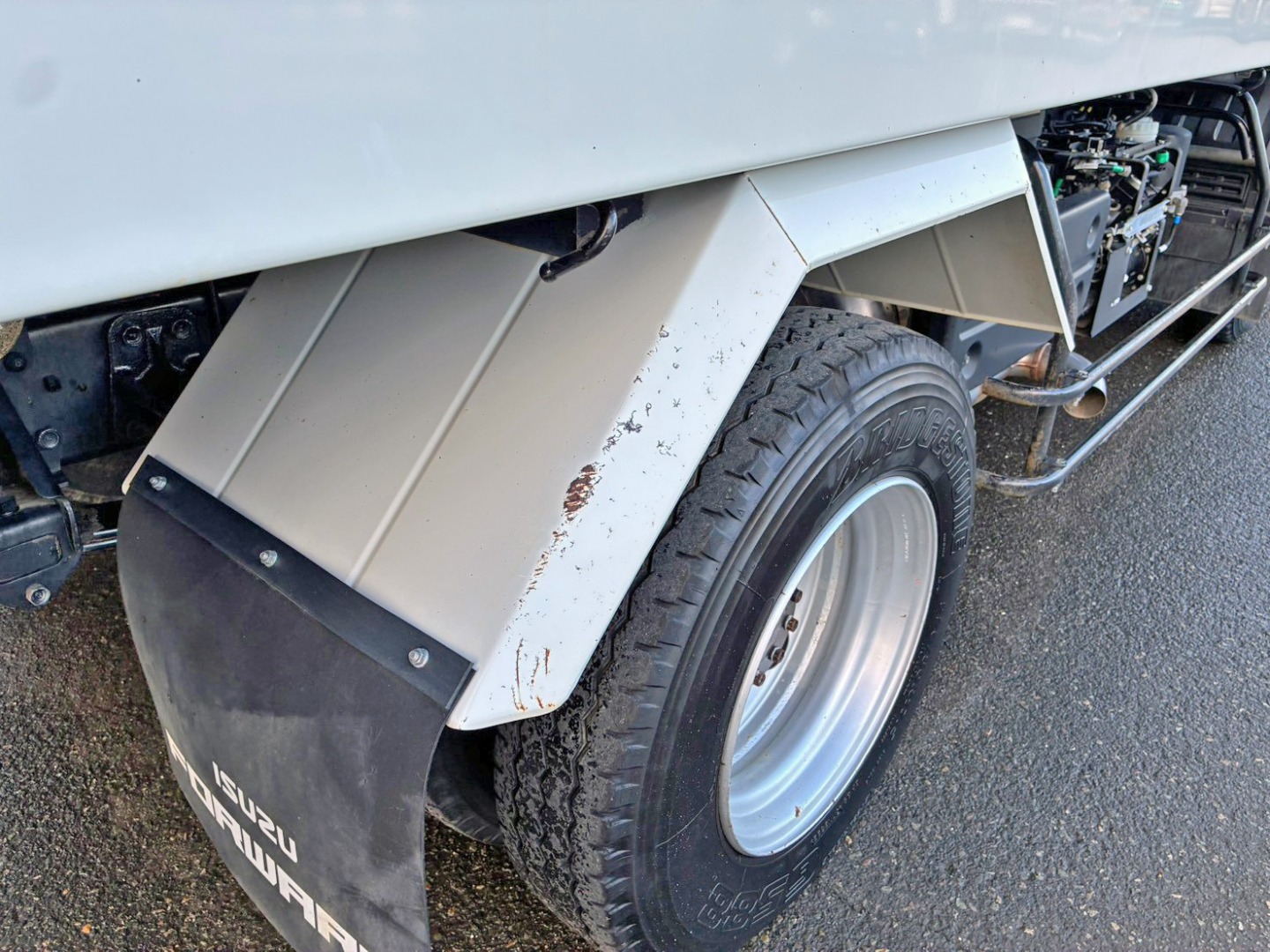 いすゞ フォワード 2RG-FRR90S1(2WD)の写真27