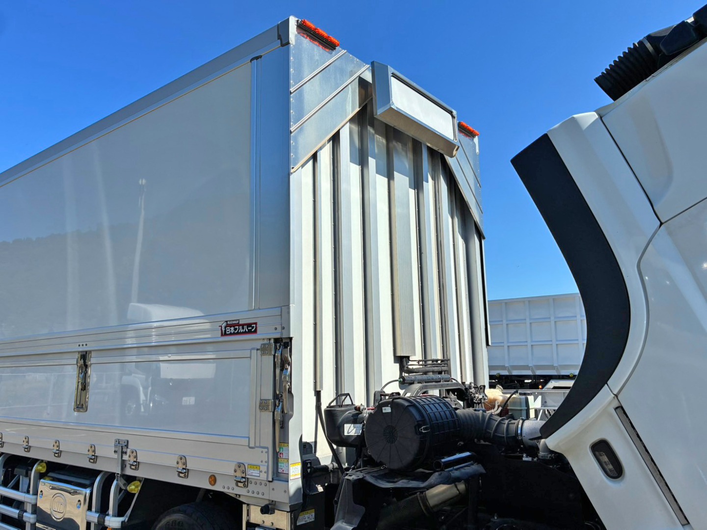 UDトラックス クオン 2RG-CG5FAの写真16