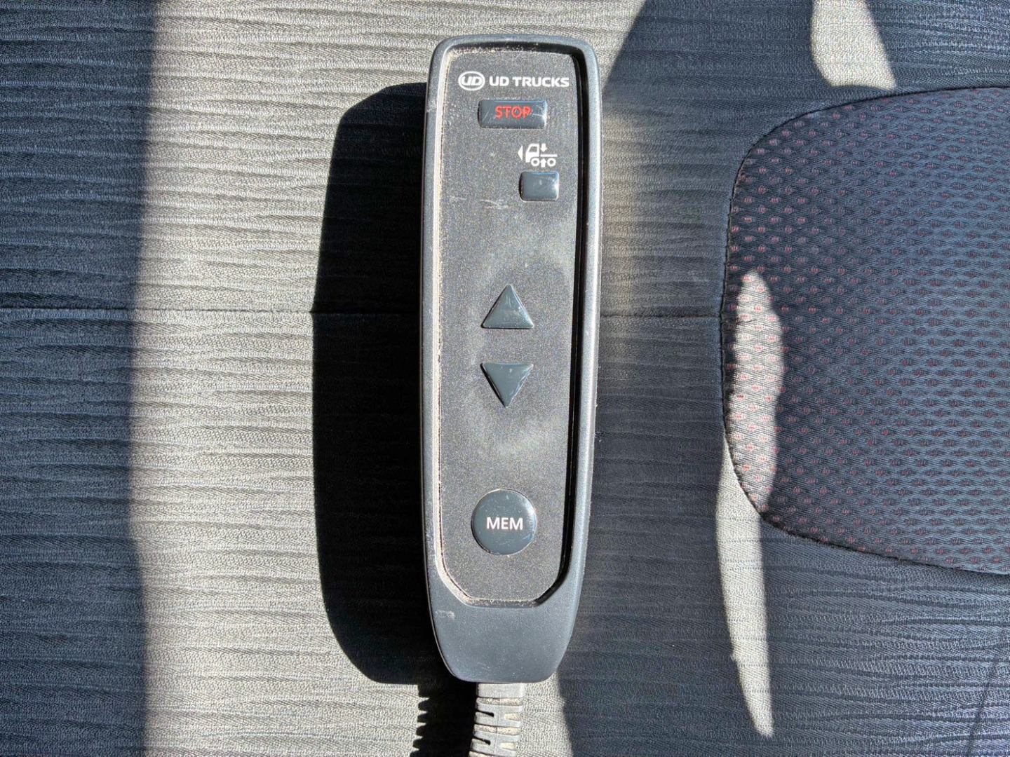 エアサスのコントローラーです。|UDトラックス クオン 2RG-CG5FAの写真35