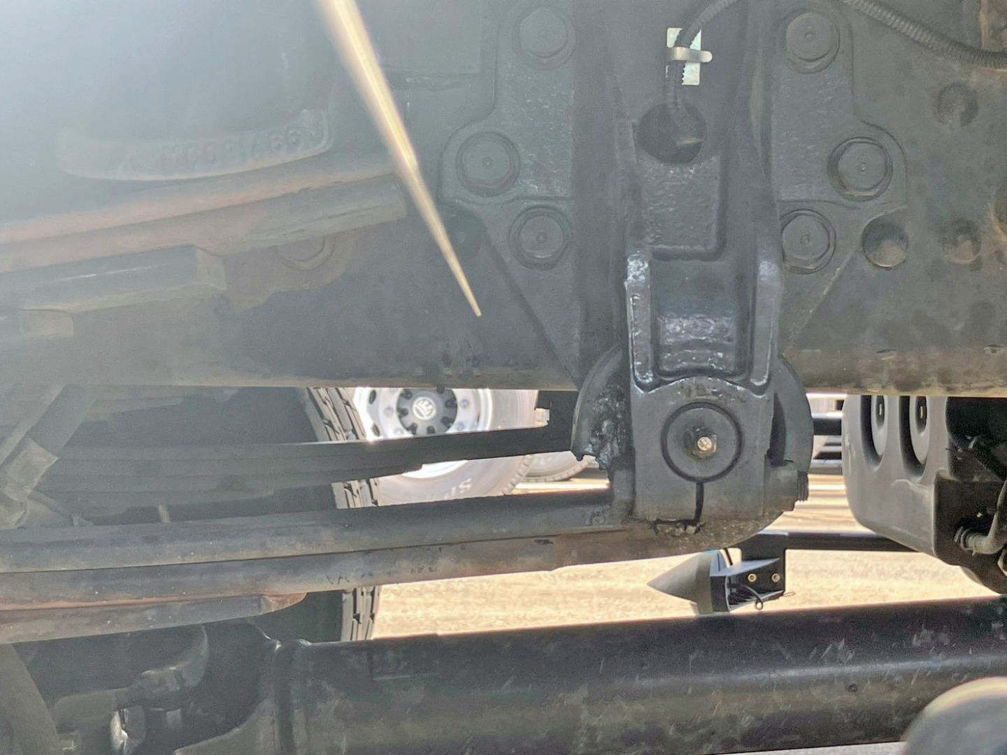 リーフサスです。|三菱 ファイター 2KG-FK62FZの写真5