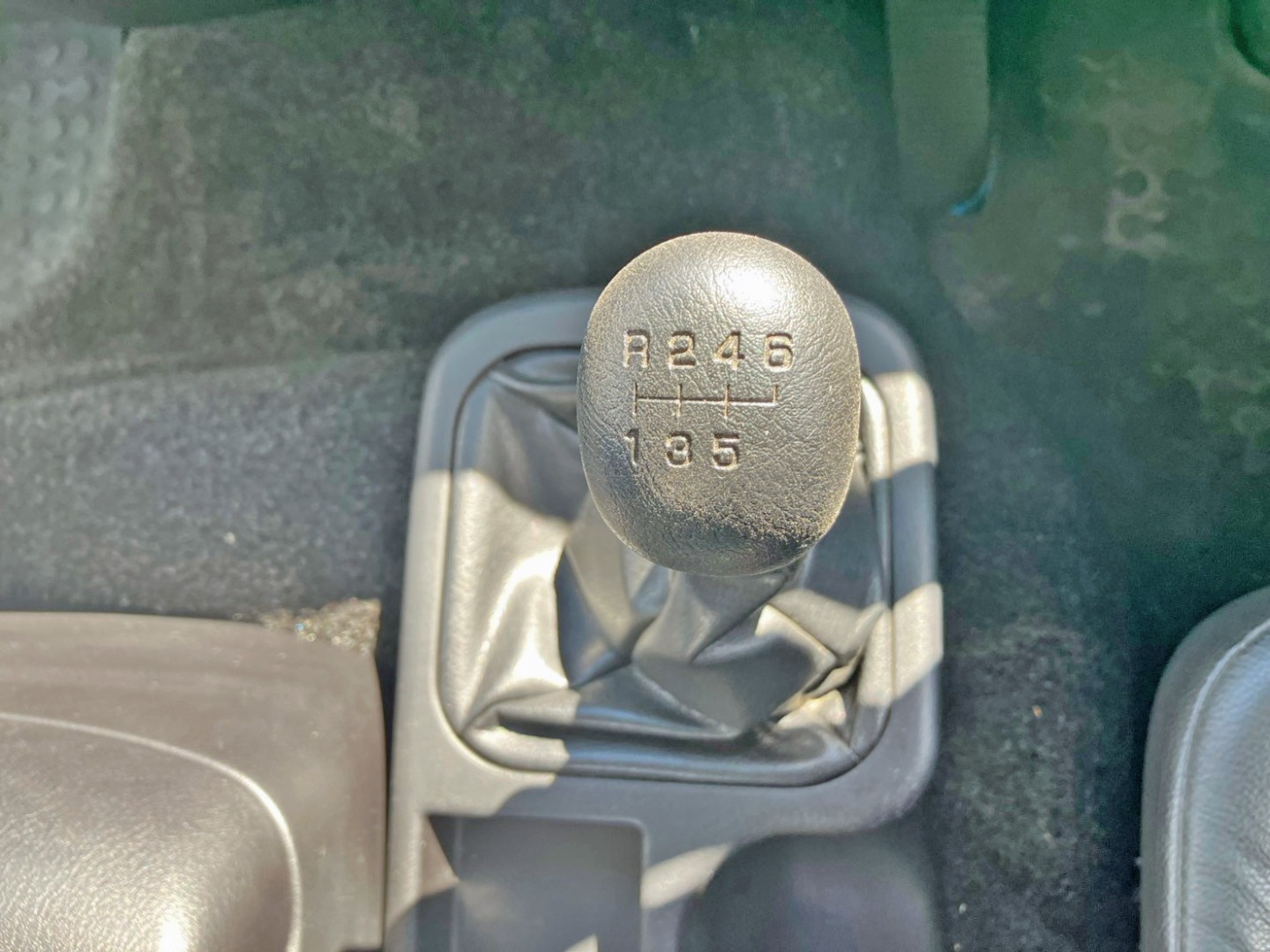 三菱 ファイター 2KG-FK62FZの写真37