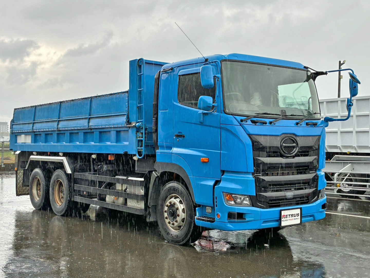 日野 プロフィア 2DG-FS1AJAの写真2