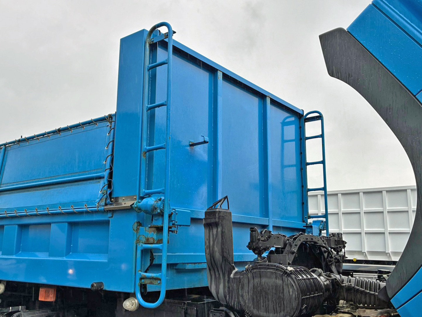 日野 プロフィア 2DG-FS1AJAの写真18