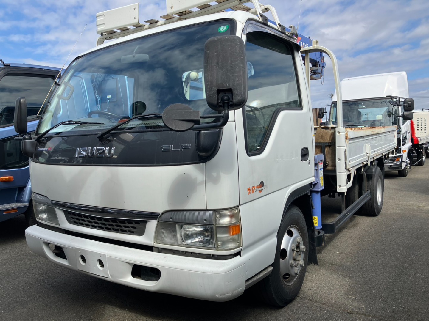 いすゞ エルフ KR-NPR72LR(2WD)の写真1
