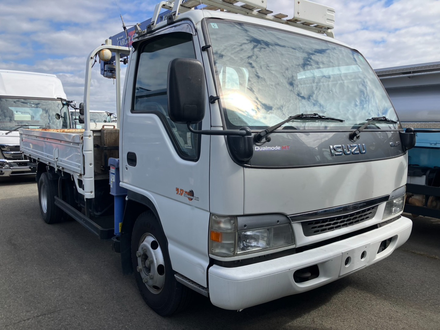 いすゞ エルフ KR-NPR72LR(2WD)の写真2