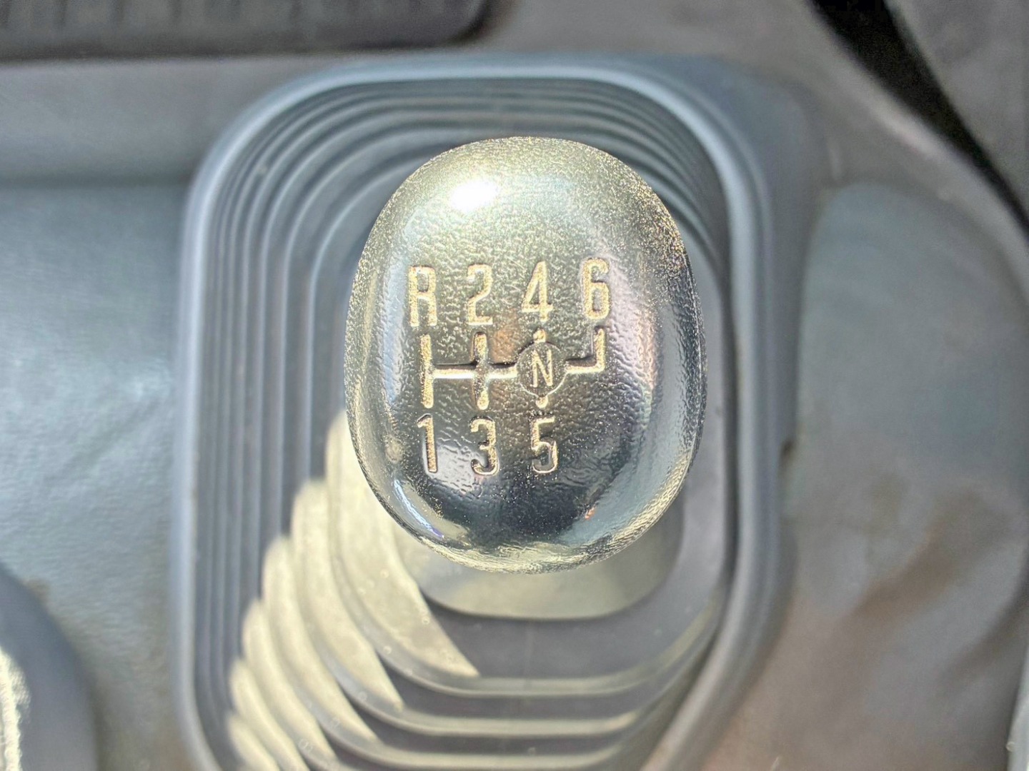 いすゞ フォワード 2PG-FRR90S1(2WD)の写真49