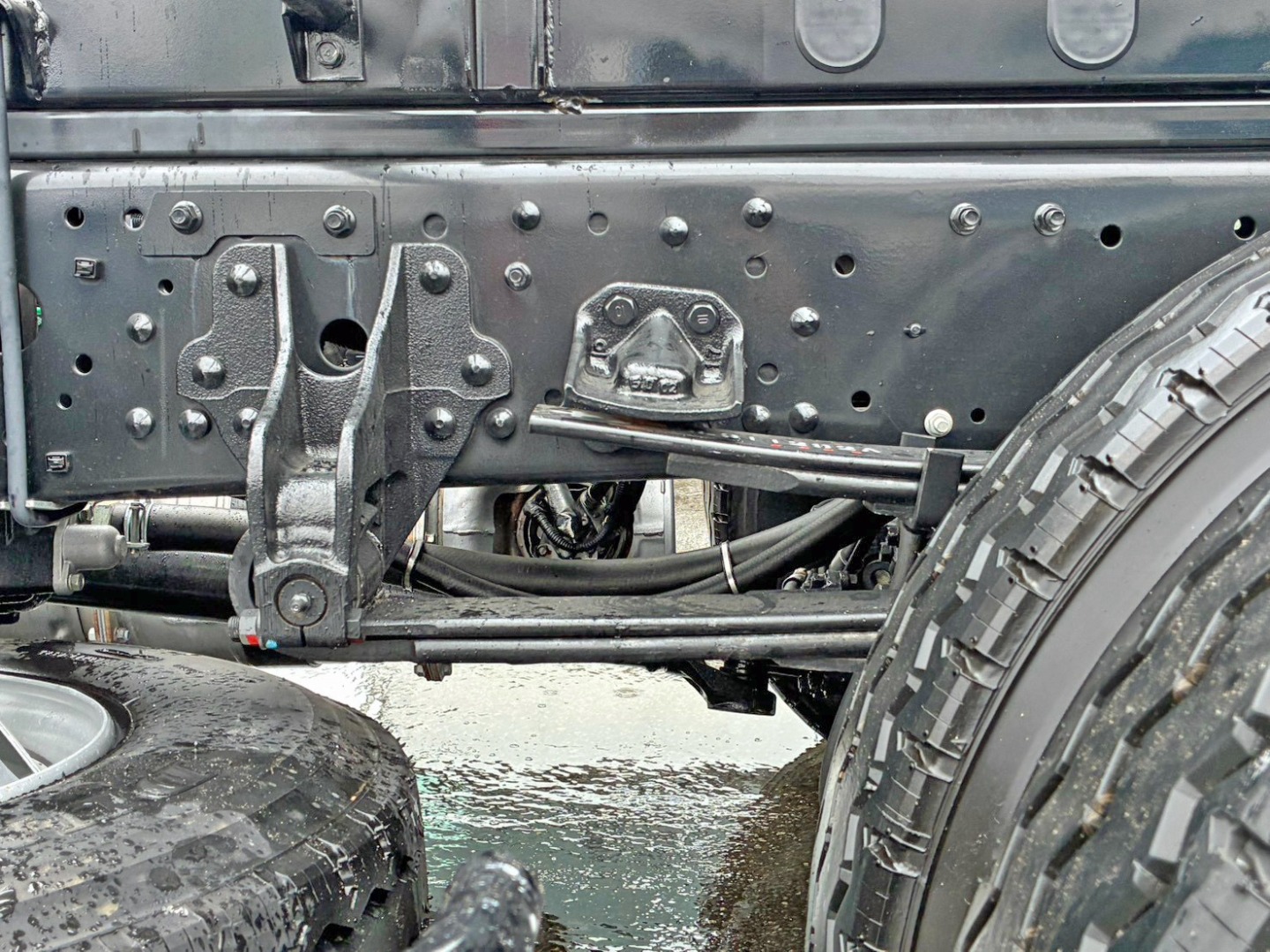 リーフサスです。|三菱 ファイター 2KG-FK62F(2WD)の写真5