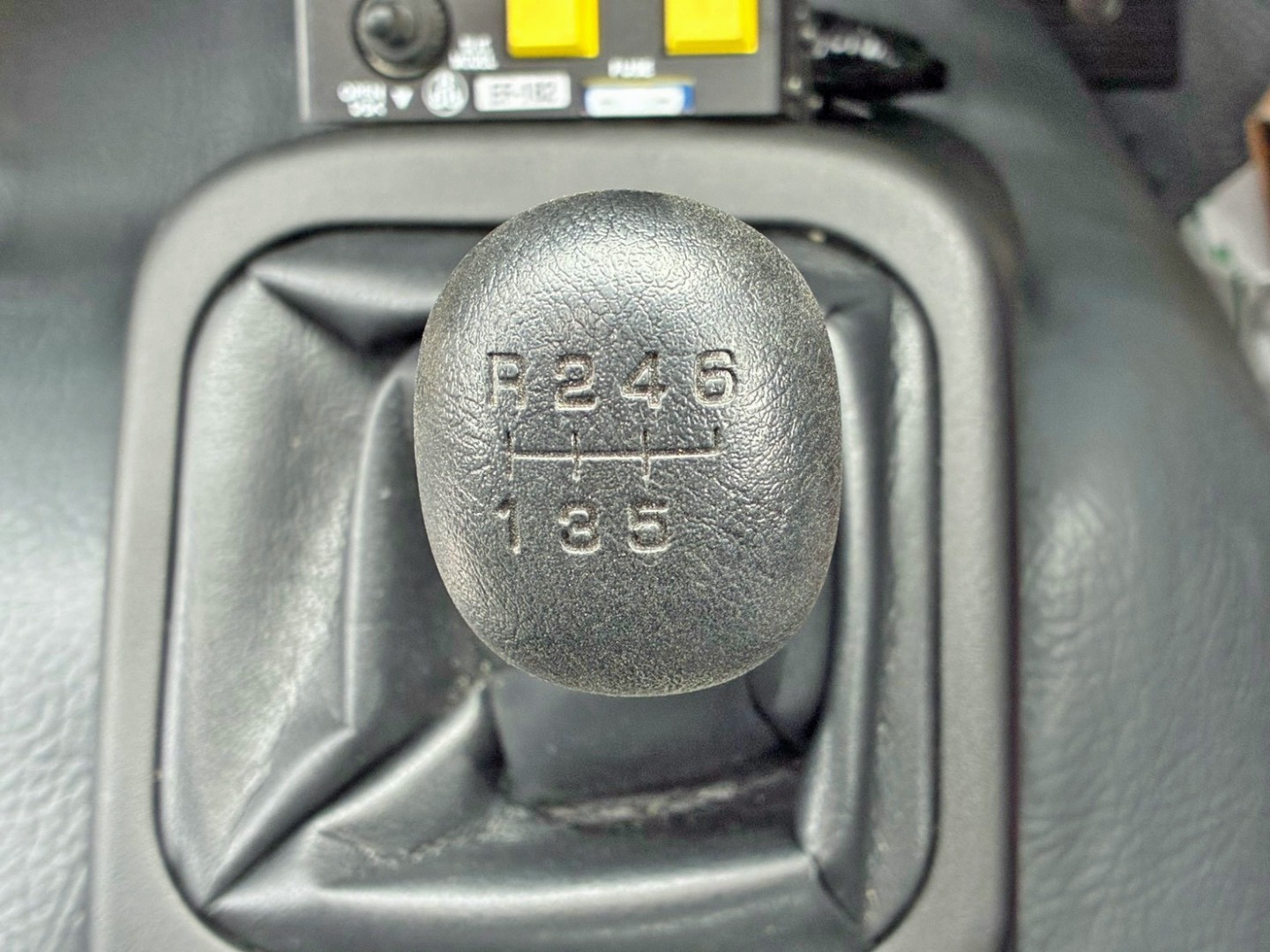 三菱 ファイター 2KG-FK62F(2WD)の写真26