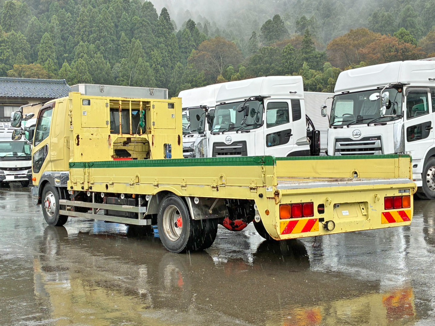 三菱 ファイター TKG-FK61F(2WD)の写真3