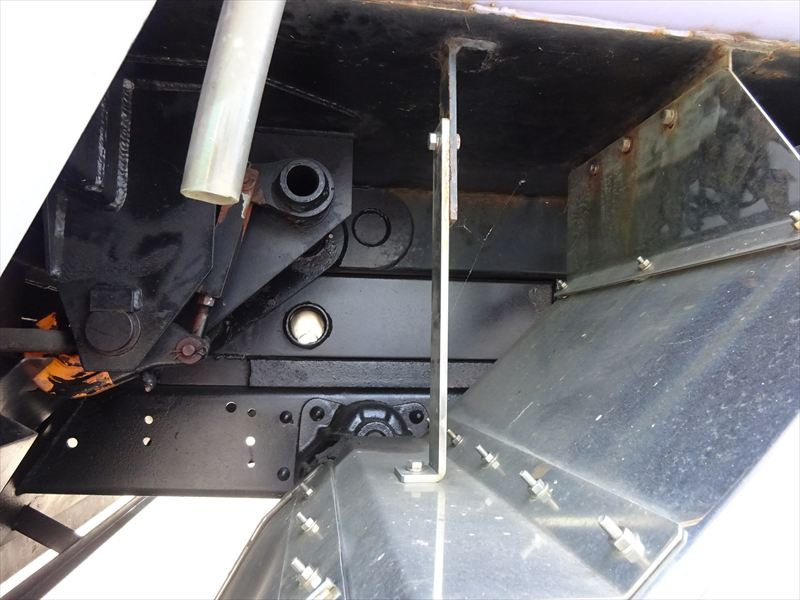 三菱 ファイター 2KG-FK62Fの写真8