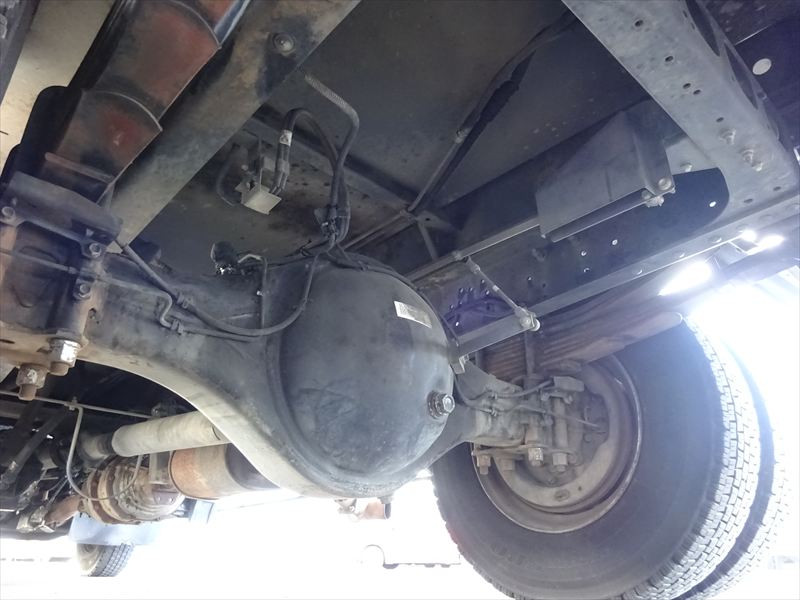 いすゞ フォワード SKG-FRR90S2(2WD)の写真11