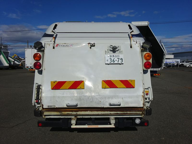 いすゞ フォワード SKG-FRR90S2(2WD)の写真12