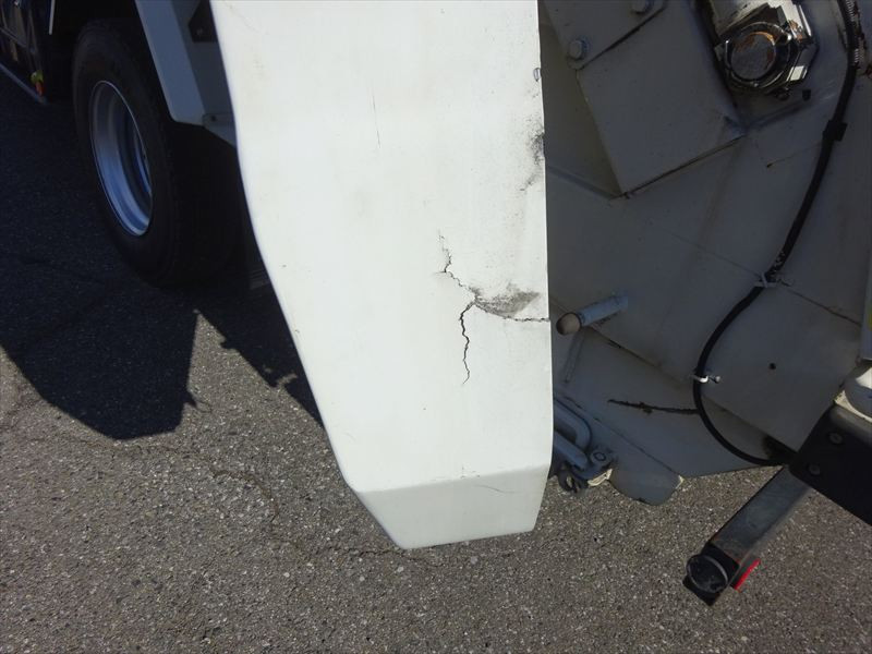 いすゞ フォワード SKG-FRR90S2(2WD)の写真14