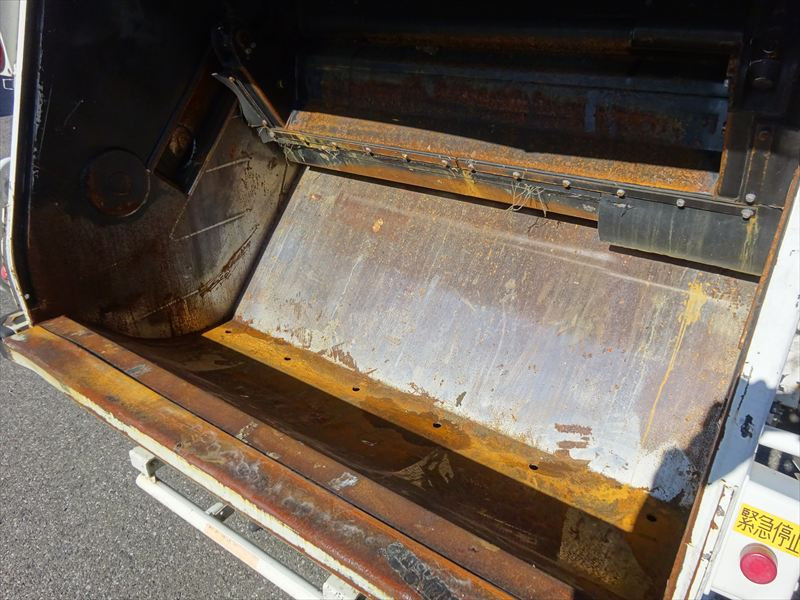 いすゞ フォワード SKG-FRR90S2(2WD)の写真16